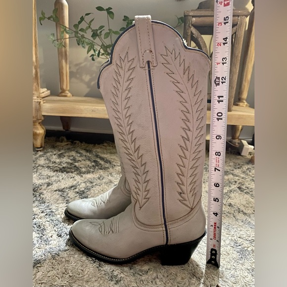 *Crosslisted* Vintage ACME Scallopped Women’s Western Cowboy Boots - Size 5.5 - Picture 9 of 10
